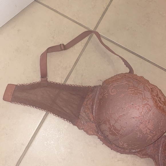 Victoria’s Secret DREAM ANGELS LINED DEMI BRA 34DD dusty pink LACE &Rhinestone - Picture 2 of 10